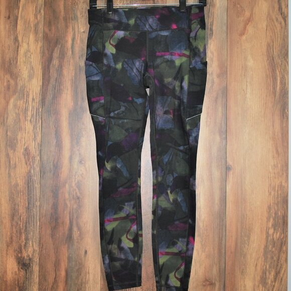 Lululemon Speed Up Tight Full On Luxtreme Size 8 - Picture 1 of 10